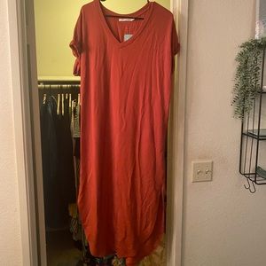 NWT soft T-shirt midi dress, size L